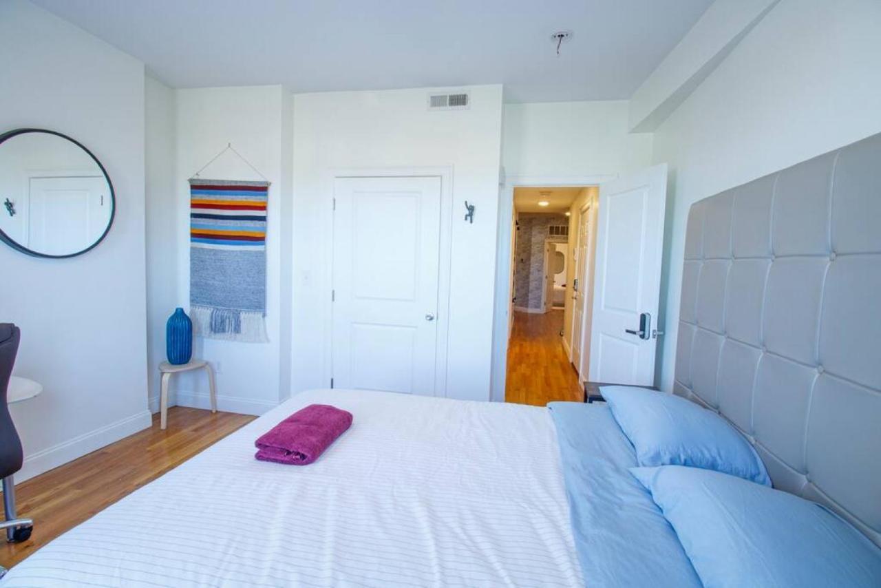 Appartamento 3Bd 1,5Bth Spacious Apt In Mission Hill Boston Esterno foto