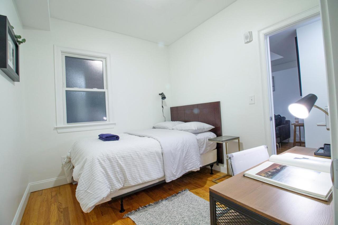 Appartamento 3Bd 1,5Bth Spacious Apt In Mission Hill Boston Esterno foto